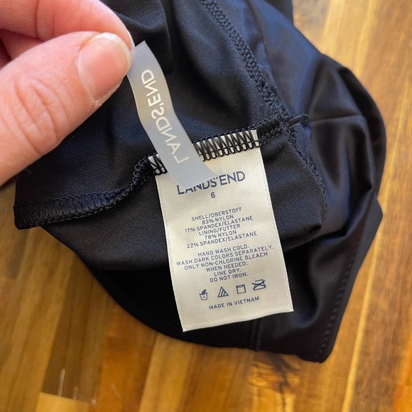 Land’s End Razor Back Women's Tankini Swim Top - Picture 4 of 4